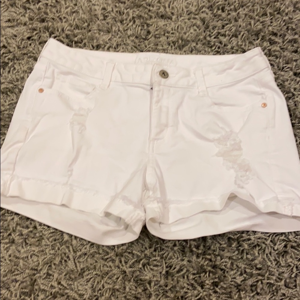white jean shorts